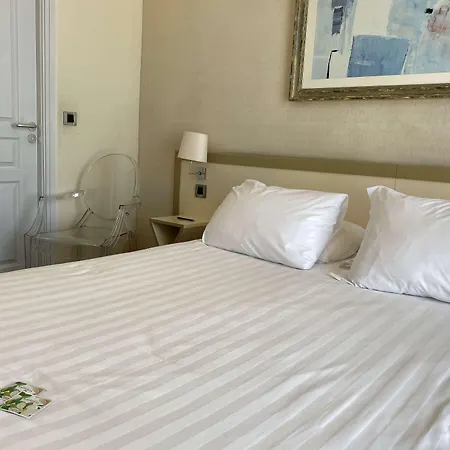 Western Alba 4* Nizza