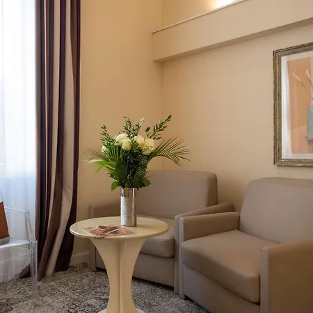 Western Alba 4* Nizza