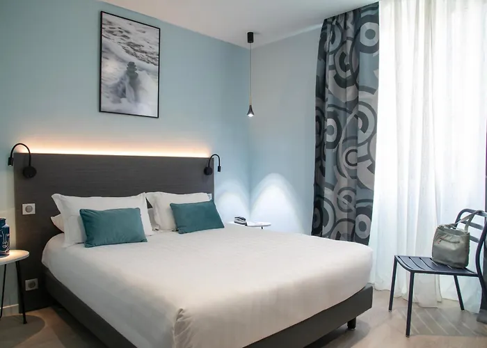 Western Alba Hotel 4*