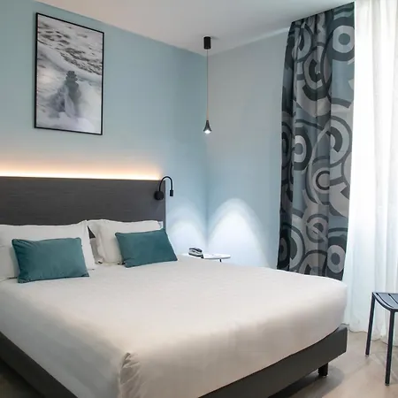 Western Alba Отель 4*
